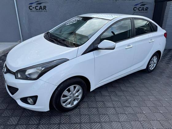 HYUNDAI HB20S 1.6 COMFORT STYLE 16V FLEX 4P MANUAL HYUNDAI HB20S 1.6 COMFORT STYLE 16V FLEX 4P MANUAL